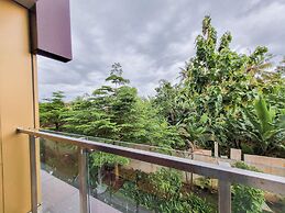 Comfortable And Spacious Studio At Patraland Amarta Apartment