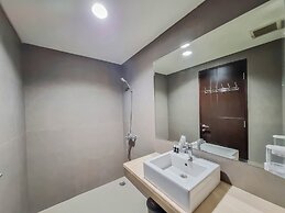 Comfortable And Spacious Studio At Patraland Amarta Apartment