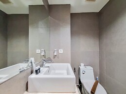 Comfortable And Spacious Studio At Patraland Amarta Apartment