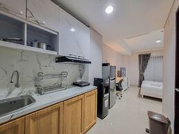 Comfortable And Spacious Studio At Patraland Amarta Apartment