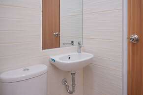 Warm And Simply Studio At Cisauk Point Apartment