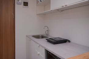 Warm And Simply Studio At Cisauk Point Apartment