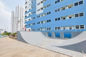 Warm And Simply Studio At Cisauk Point Apartment