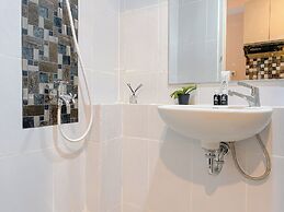 Homey Studio Apartment Tokyo Riverside Pik 2