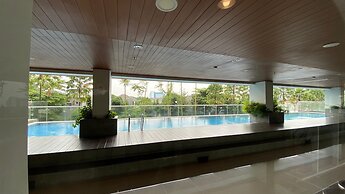 Cozy And Homey Studio At Trimezia Beverly 90210 Apartment