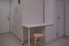 Cozy And Homey Studio At Trimezia Beverly 90210 Apartment