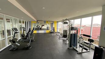 Cozy And Homey Studio At Trimezia Beverly 90210 Apartment