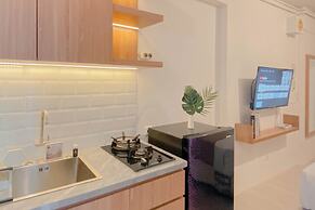 New And Modern Look Studio Room At Apartment Bassura City