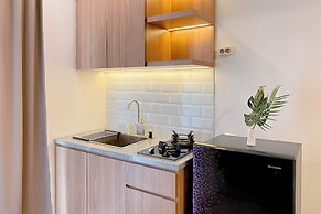 New And Modern Look Studio Room At Apartment Bassura City