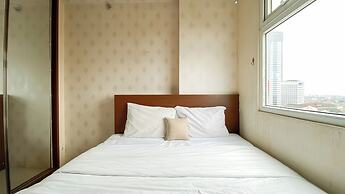 Strategic And Homey 2Br Green Pramuka Apartment