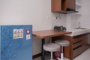 Cozy & Good 1Br Apartment At Scientia Residence