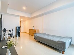 Comfort And Simply Look 2Br At Meikarta Apartment