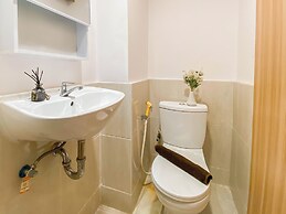 Comfort And Simply Look 2Br At Meikarta Apartment