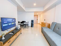 Comfort And Simply Look 2Br At Meikarta Apartment