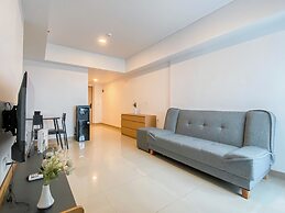 Comfort And Simply Look 2Br At Meikarta Apartment