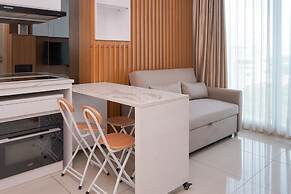 Modern And Comfy 1Br Apartment Tree Park City Bsd