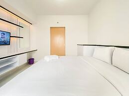 Homey And Cozy Studio Apartment At The Alton