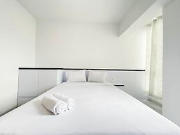 Homey And Cozy Studio Apartment At The Alton