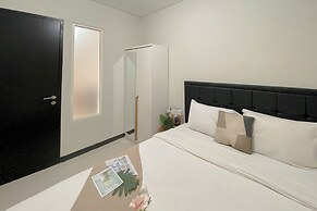 Great Deal And Spacious 2Br At Nifarro Park Apartment