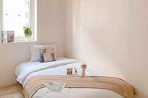 Strategic And Homey 2Br At Grand Palace Kemayoran Apartment