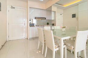 Strategic And Homey 2Br At Grand Palace Kemayoran Apartment