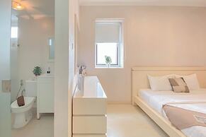 Strategic And Homey 2Br At Grand Palace Kemayoran Apartment