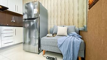 Best Price And Relaxing 1Br At Green Pramuka City Apartment