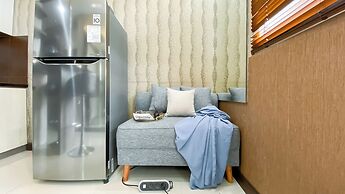 Best Price And Relaxing 1Br At Green Pramuka City Apartment