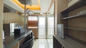 Best Price And Relaxing 1Br At Green Pramuka City Apartment