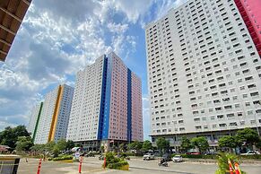 Best Price And Relaxing 1Br At Green Pramuka City Apartment