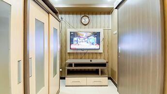 Best Price And Relaxing 1Br At Green Pramuka City Apartment