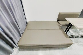 Good And Warm 2Br At Collins Boulevard Apartment