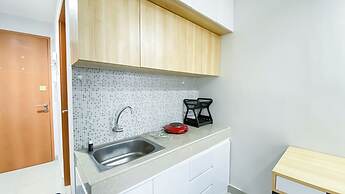 Nice And Comfy Studio At Evenciio Margonda Apartment