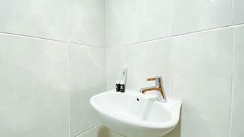 Nice And Comfy Studio At Evenciio Margonda Apartment