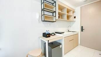 Cozy And Homey Studio At Apartment Tokyo Riverside Pik 2