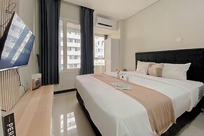 Best Furnished And Homey Studio Nifarro Park Apartment