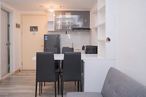 Comfy And Simple 2Br Apartment At M-Town Residence