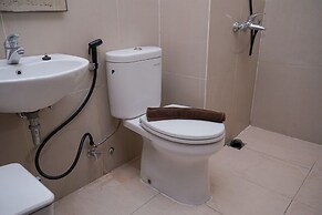 Minimalist And Spacious Studio Apartment At Paramount Skyline