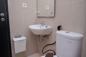 Minimalist And Spacious Studio Apartment At Paramount Skyline