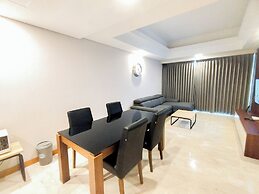 2Br Luxurious And Spacious Apartment At One East Penthouse Residence