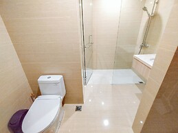 2Br Luxurious And Spacious Apartment At One East Penthouse Residence