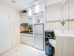 Spacious 2Br At Apartment Parahyangan Residence