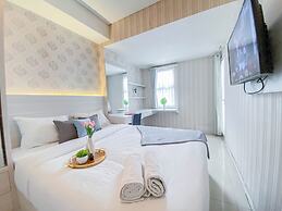 Spacious 2Br At Apartment Parahyangan Residence