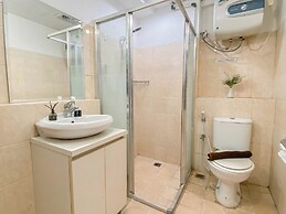 Best Location And Cozy 2Br At The Wave Kuningan Apartment