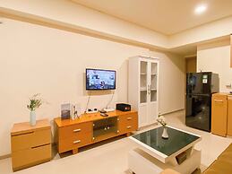 Comfort Living 2Br At Meikarta Apartment