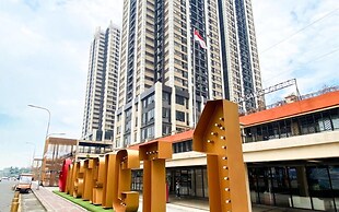 Comfort Living 2Br At Meikarta Apartment