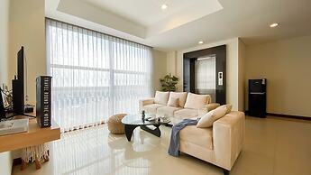 Spacious 2Br Apartment With Private Lift At The Kencana Residence