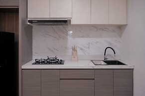 Cozy Stay Studio At Tamansari Bintaro Mansion Apartment