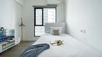 Comfortable And Simply Studio At Sky House Alam Sutera Apartment