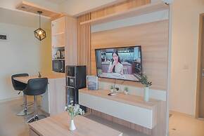 Modern 3Br Apartment At Meikarta